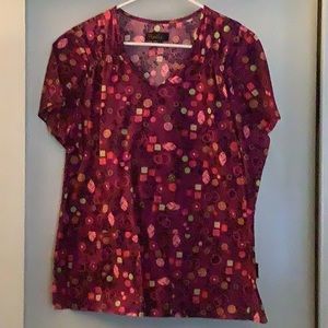 Peaches women’s scrub top